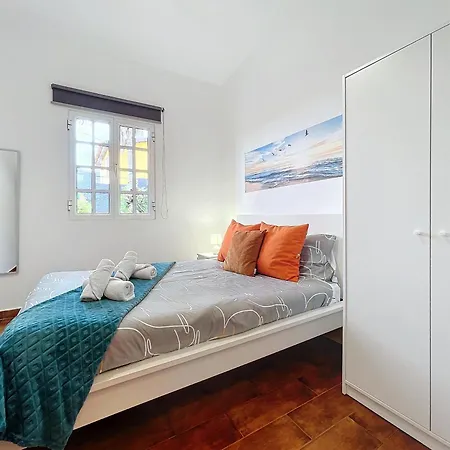 Casa Moreira By Ah *