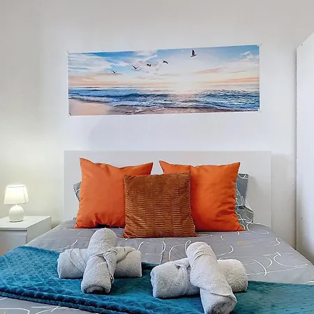 Casa Moreira By Ah Canical (Madeira)