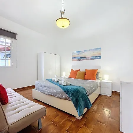 Casa Moreira By Ah * Canical (Madeira)